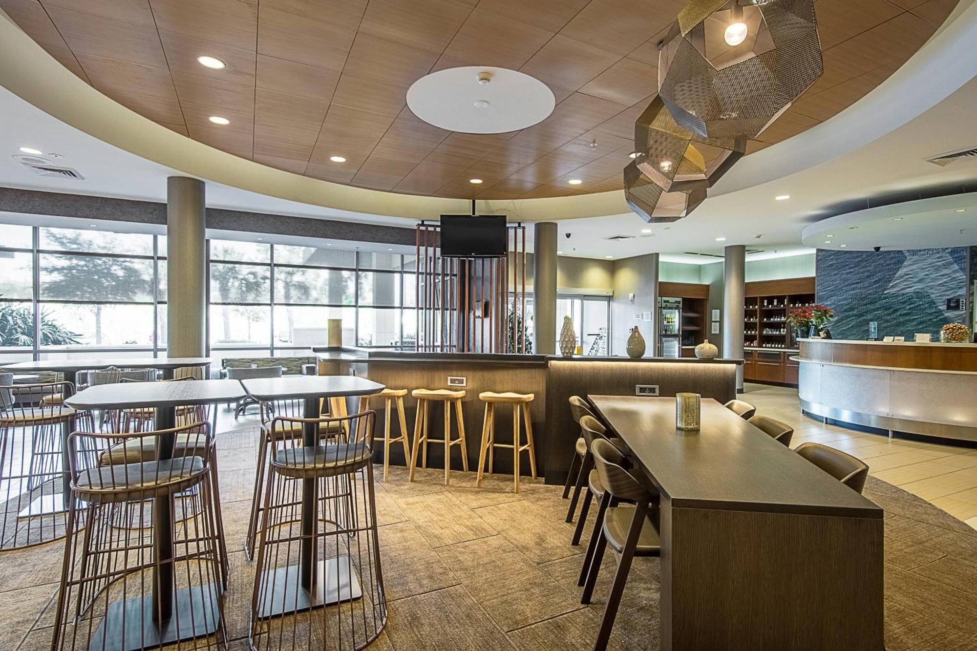 Springhill Suites Tampa North/Tampa Palms Exterior foto
